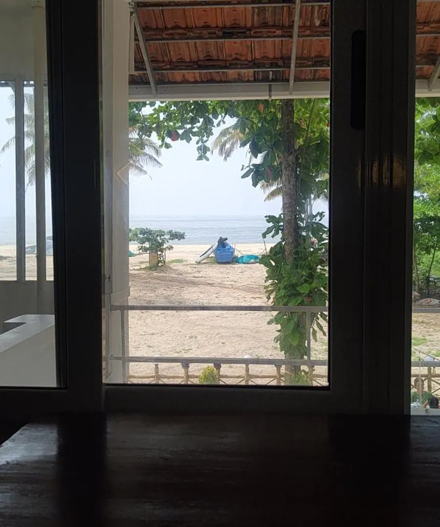 Marari Blue Whale Beach House Alappuzha Bed & Breakfast
