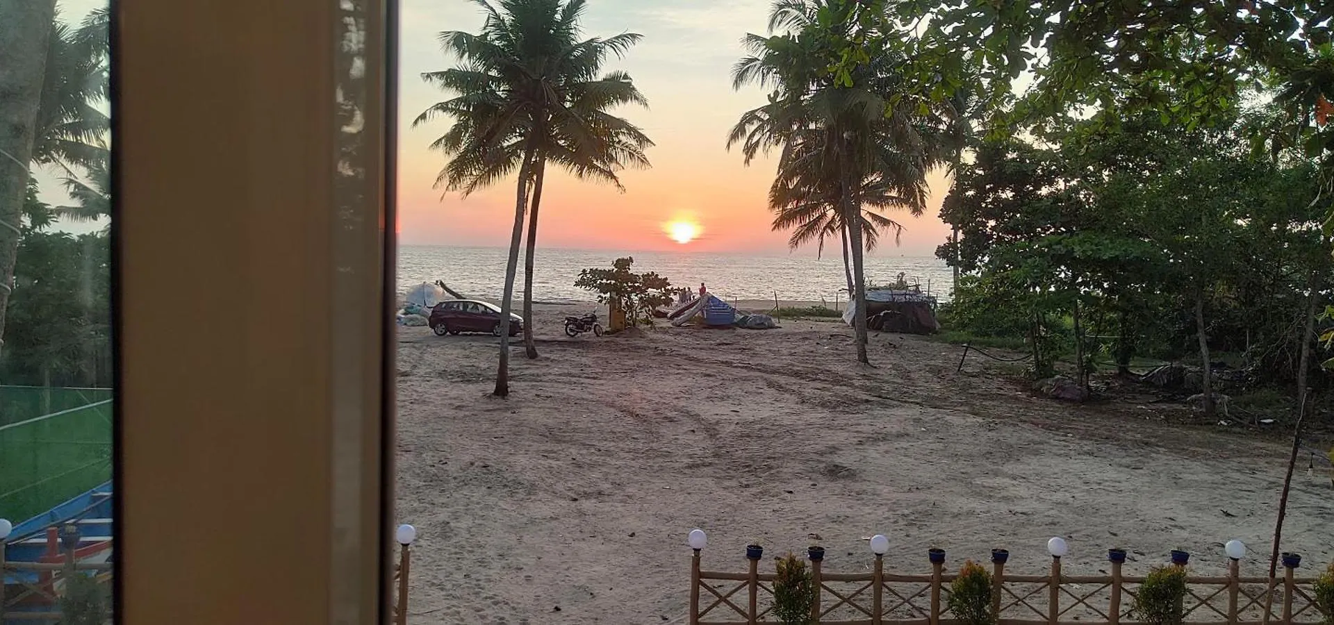 Bed & Breakfast Marari Blue Whale Beach House Alappuzha
